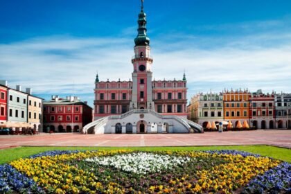181018144626-zamosc