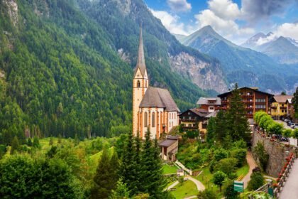Towns-in-Austria-Heliligenblut-1-scaled