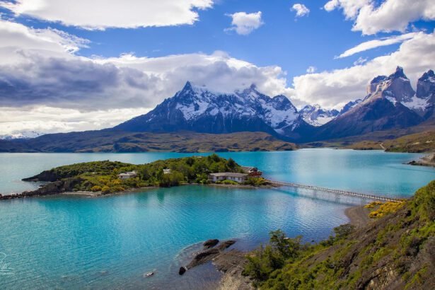 12198513693_856bb33491_h