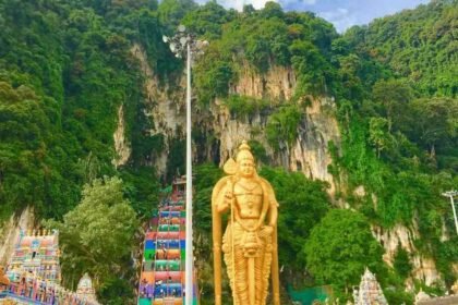 8669329_Batu_Caves_Kuala_Lumpur_Malaysia