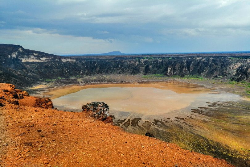 Al Wahbah Crater