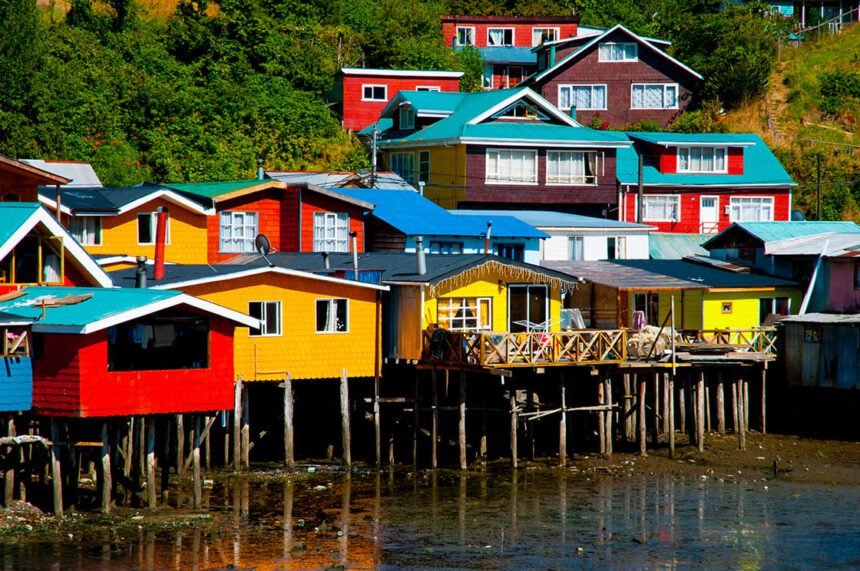 DES-shutterstock_1450216919-chiloe