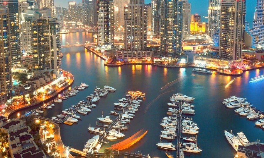 Dubai Marina.