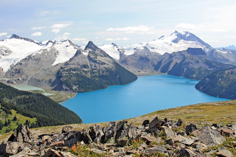 12 Most Beautiful Lakes in Canada