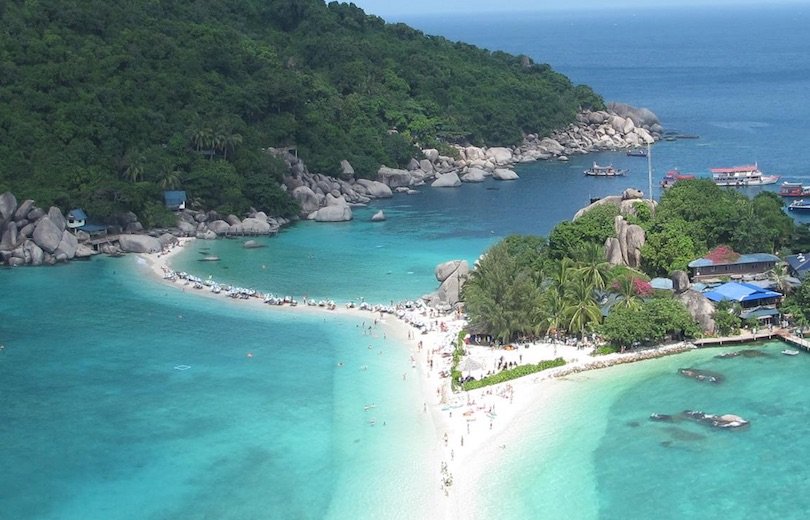 Ko Nang Yuan Beach