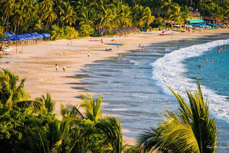 Playa La Ropa