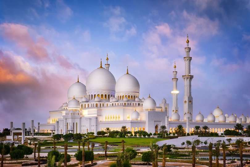 10 Best places to visit in Abu Dhabi